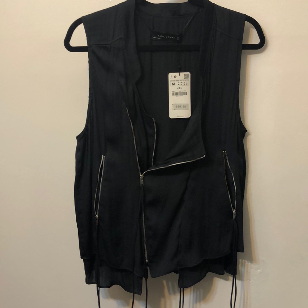 NWT Zara vest